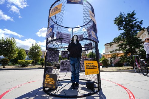 3 komunitet pa varesi